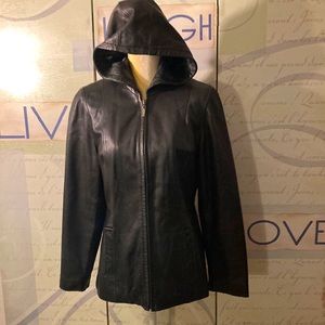 Anne Klein SZ M Leather Jacket w Leather Hood Vintage